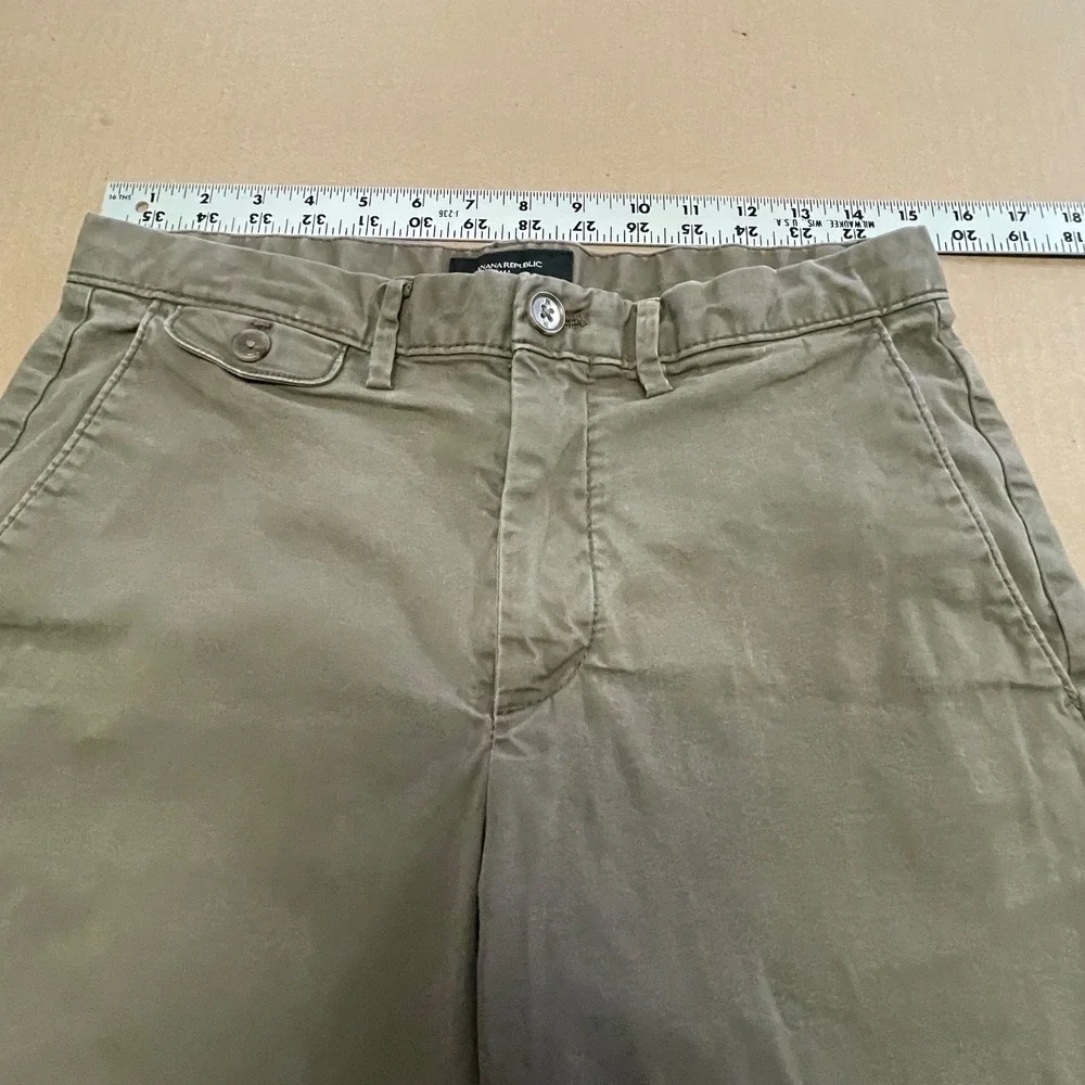 Banana‎ Republic Men's Sz 30 Brown Distressed Chino Shorts Preppy Casual